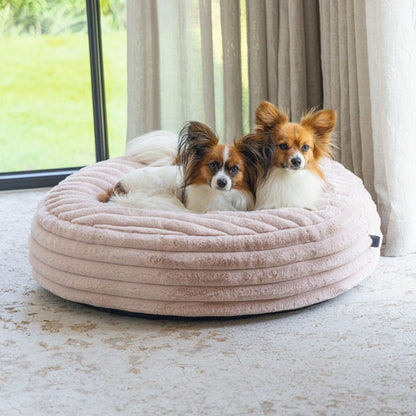 Karlie PREMIUM Hundebett "Reza rund" Beige oder Rosa designed by Lotte – stilvoller Liegekomfort für anspruchsvolle Hunde